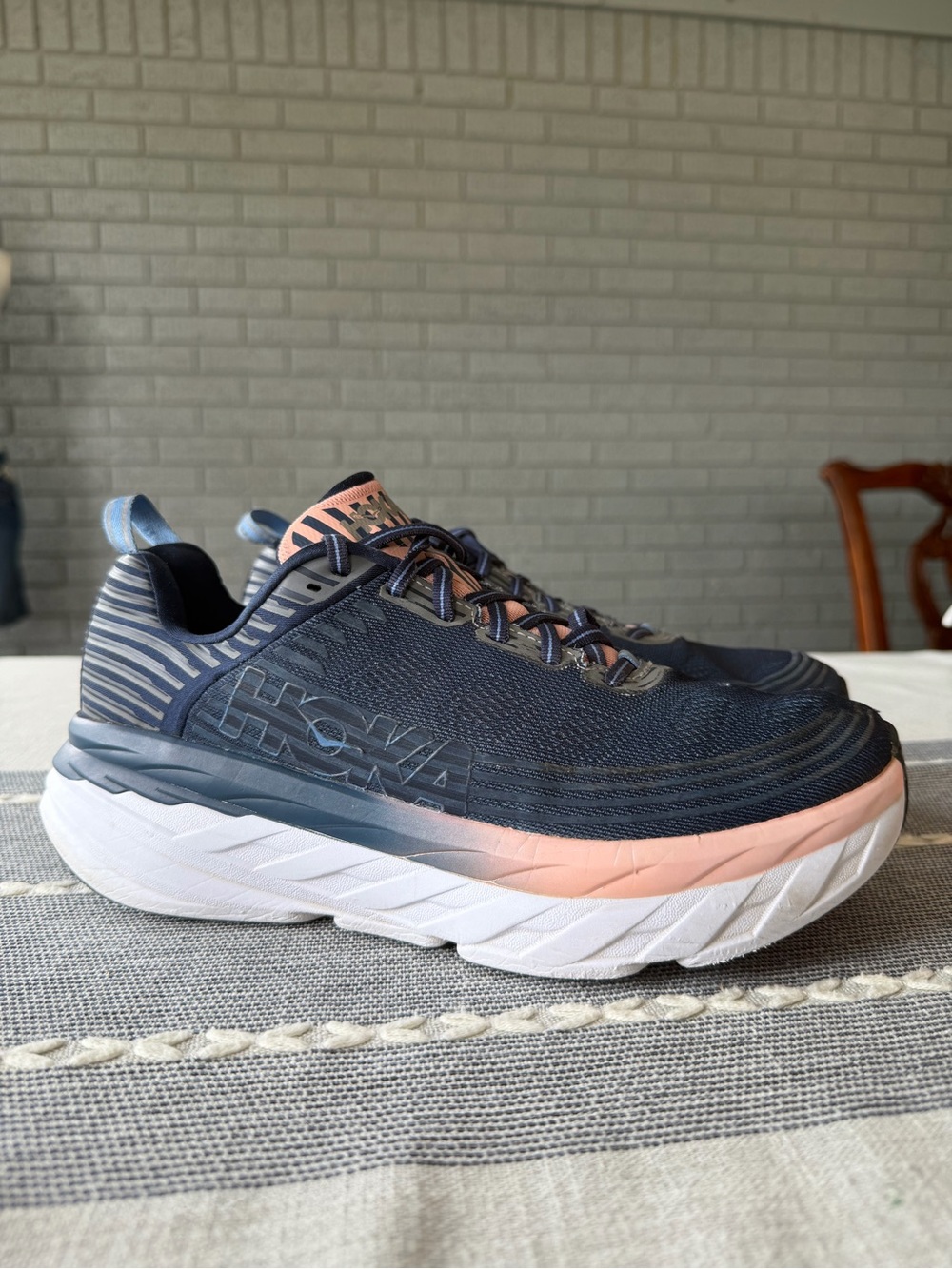 Hoka One One Bondi 6 Running Shoes Womens 10.5